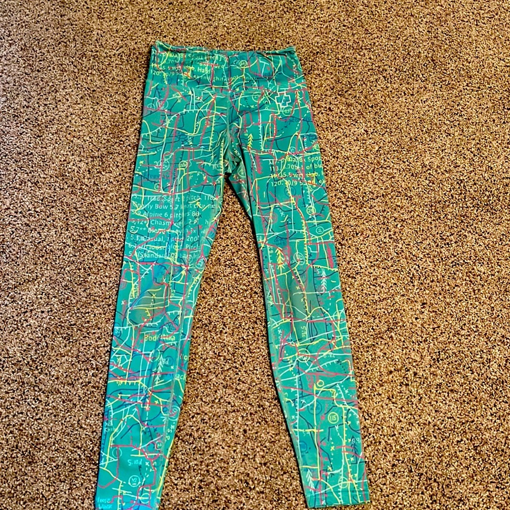 So Ill climbing themed leggings